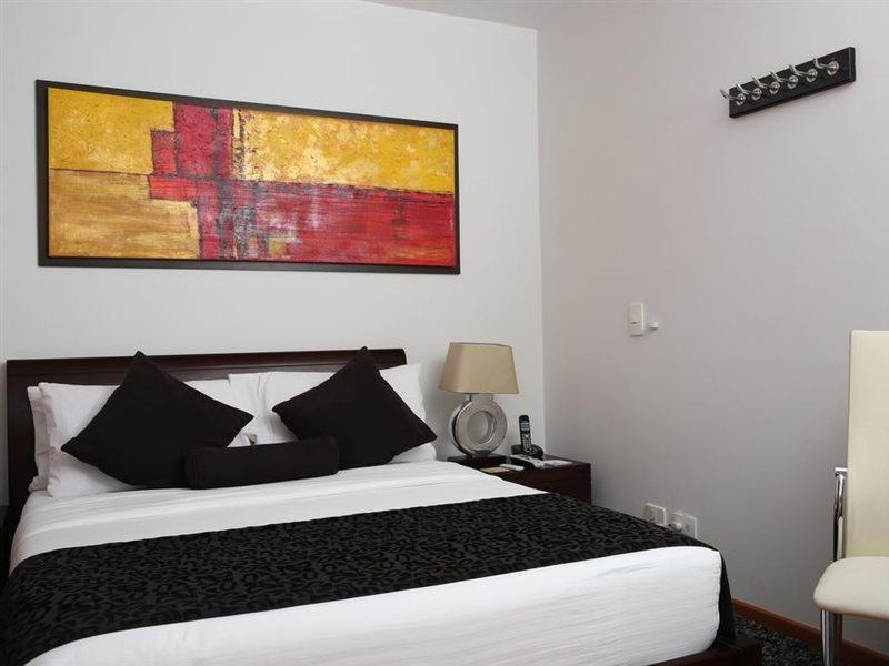 Hotel Suites 108 โบโกตา ภายนอก รูปภาพ