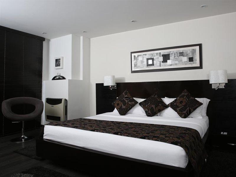 Hotel Suites 108 โบโกตา ภายนอก รูปภาพ